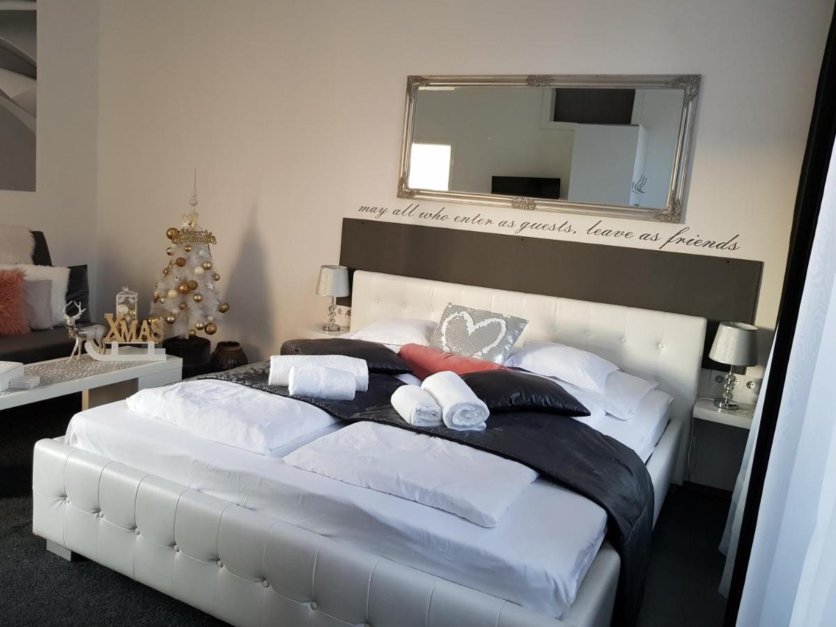 Modern Flat In City Center Budapešť Exteriér fotografie