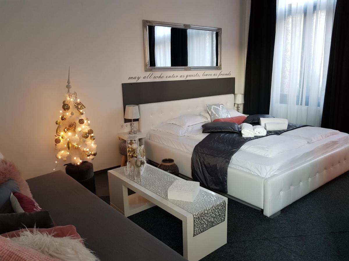 Modern Flat In City Center Budapešť Exteriér fotografie